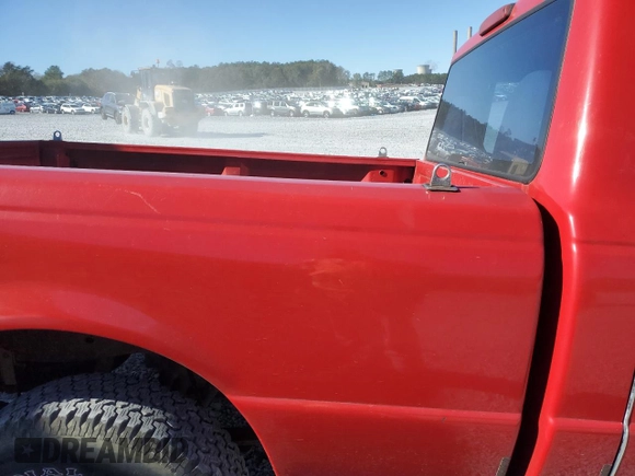 2000 Ford Ranger XL with VIN 1FTYR10V5YPB35200, listed as a Copart auction lot 81781314 with 168,026 mi miles and Salvage Title. Bid and sale history available at carsss.com. Image 11.