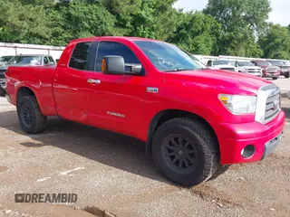 2007 Toyota Tundra Limited z VIN 5TFBV58157X004292, wystawiony jako IAAI lot #42419896 z przebiegiem 277 148 mil mil oraz . Historia ofert i sprzedaży dostępna na DreamBid. Obrazek 1.
