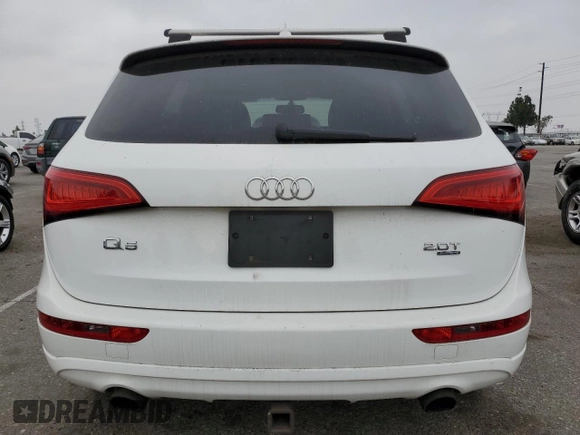 2014 Audi Q5 Premium z VIN WA1CFAFP5EA074239, wystawiony jako Copart lot #58604605 z przebiegiem 125 914 mil mil oraz Czysty tytuł • Clean title. Historia ofert i sprzedaży dostępna na DreamBid. Obrazek 6.