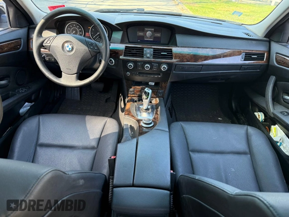 2008 BMW 5 Series 528xi with VIN WBANV135X8CZ58414, listed as a Copart auction lot 54599355 with 113,609 mi miles and Clean Title. Bid and sale history available at carsss.com. Image 9.