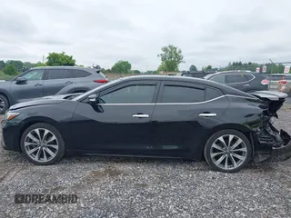 2021 Nissan Maxima Platinum with VIN 1N4AA6FVXMC516268, listed as a IAAI auction lot 42591233 with 138,647 mi miles and . Bid and sale history available at DreamBid. Image 14.