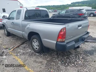 2015 Toyota Tacoma with VIN 5TFTX4CN7FX052538, listed as a IAAI auction lot 42465330 with 81,530 mi miles and . Bid and sale history available at DreamBid. Image 3.