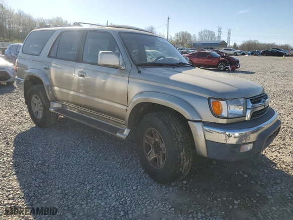 2001 Toyota 4Runner SR5 with VIN JT3GN86R610180286, listed as a Copart auction lot 49240605 with 381,915 mi miles and Salvage Title. Bid and sale history available at carsss.com. Image 4.