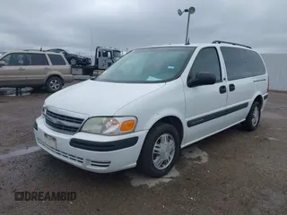 2004 Chevrolet Venture LS with VIN 1GNDX03E04D204744, listed as a IAAI auction lot 41555167 with 116,005 mi miles. Bid and sale history available at carsss.com. Image 2.