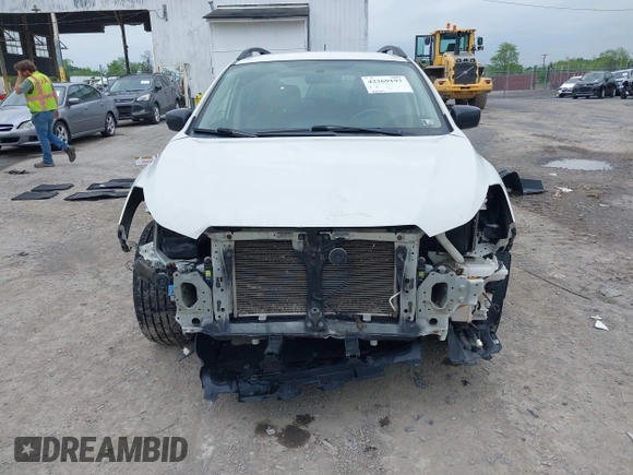 2015 Subaru Crosstrek Premium with VIN JF2GPACC2FG327670, listed as a IAAI auction lot 42269193 with 154,787 mi miles and . Bid and sale history available at DreamBid. Image 6.