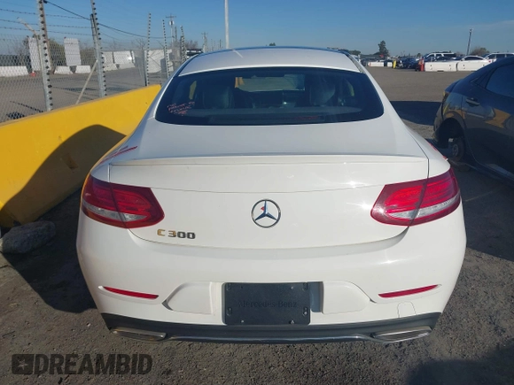 2017 Mercedes-Benz C 300 with VIN WDDWJ4JB4HF505505, listed as a IAAI auction lot 41413118 with 33,022 mi miles and . Bid and sale history available at carsss.com. Image 15.