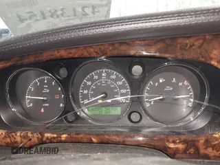 2009 Jaguar XJ 8 LWB with VIN SAJWA79B29SH31572, listed as a IAAI auction lot 42138154 with 147,500 mi miles and . Bid and sale history available at DreamBid. Image 15.