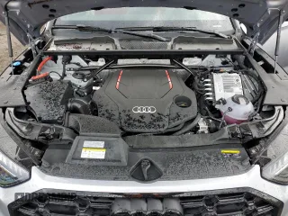 2024 Audi SQ5 Prestige with VIN WA1C4AFY1R2029488, listed as a Copart auction lot 59910164 with 81 mi miles and Salvage Title. Bid and sale history available at DreamBid. Image 12.