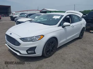 2020 Ford Fusion SE with VIN 3FA6P0HD9LR226500, listed as a IAAI auction lot 42296526 with 48,468 mi miles and . Bid and sale history available at DreamBid. Image 2.