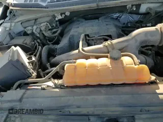 2018 Ford F-150 XL с VIN 1FTEW1EP7JKF17267, выставлен на аукционе Copart как лот 84048735 с пробегом 125 564 миль миль и Списание • Salvage title. История ставок и продаж доступна на DreamBid. Изображение 13.