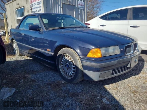 1995 BMW 3 Series 318iC with VIN WBABK6328SED18313, listed as a Copart auction lot 51153305 with 285,000 mi miles and Salvage Title. Bid and sale history available at carsss.com. Image 1.