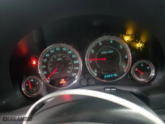 2007 Jeep Liberty Limited with VIN 1J4GL58K27W526334, listed as a Copart auction lot 45506385 with 200,376 mi miles and Salvage Title. Bid and sale history available at carsss.com. Image 9.