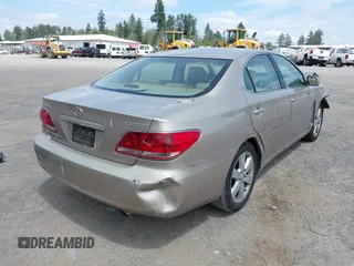 2005 Lexus ES 350 with VIN JTHBA30G955085868, listed as a IAAI auction lot 42586900 with 136,948 mi miles and . Bid and sale history available at DreamBid. Image 4.