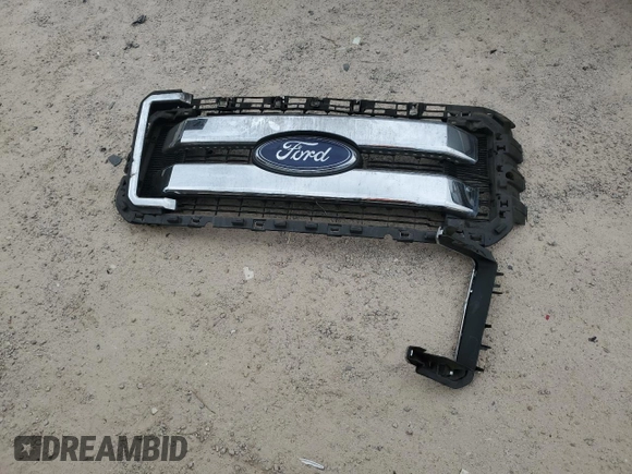 2016 Ford F-250 Lariat with VIN 1FT7W2BT7GEB47588, listed as a Copart auction lot 41475255 with Not provided miles and Salvage title. Bid and sale history available at DreamBid. Image 13.