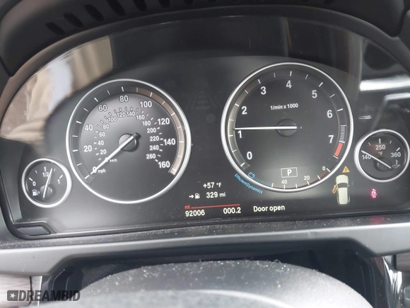 2015 BMW X5 sDrive35i with VIN 5UXKR2C54F0H34975, listed as a IAAI auction lot 41704467 with 92,006 mi miles. Bid and sale history available at carsss.com. Image 7.