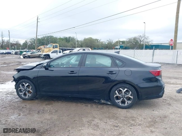 2021 Kia Forte LXS with VIN 3KPF24AD1ME382730, listed as a IAAI auction lot 41657313 with NaN miles. Bid and sale history available at carsss.com. Image 14.