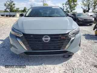 2024 Nissan Sentra SR z VIN 3N1AB8DV9RY386846, wystawiony jako Copart lot #55141905 z przebiegiem 4591 mil mil oraz Szkoda całkowita • Salvage title. Historia ofert i sprzedaży dostępna na DreamBid. Obrazek 5.