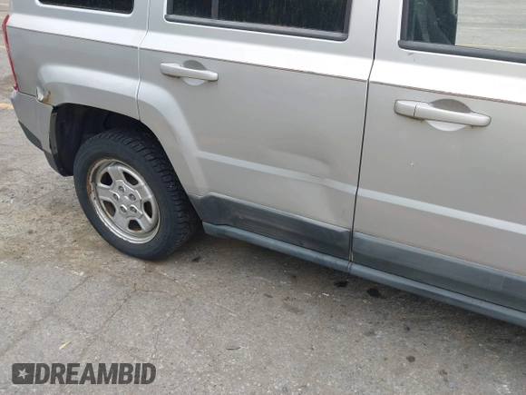 2011 Jeep Patriot Sport с VIN 1J4NT1GB2BD173809, выставлен на аукционе IAAI как лот 42482719 с пробегом 154 401 миль миль и . История ставок и продаж доступна на DreamBid. Изображение 12.