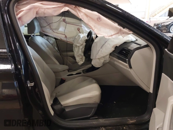 2020 Volkswagen Jetta SEL с VIN 3VWEB7BU6LM017747, выставлен на аукционе IAAI как лот 41976197 с пробегом 86 477 миль миль и . История ставок и продаж доступна на DreamBid. Изображение 5.