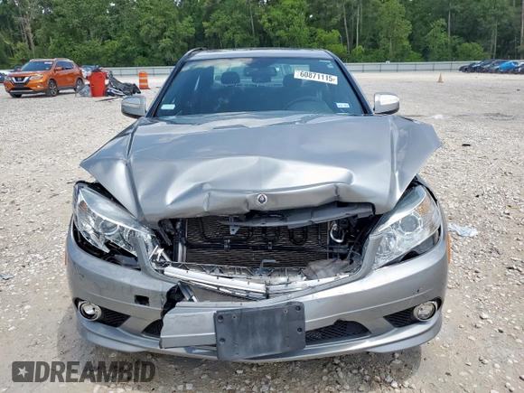 2008 Mercedes-Benz C 300 Sport z VIN WDDGF54X48R012280, wystawiony jako Copart lot #60871115 z przebiegiem 137 219 mil mil oraz Czysty tytuł • Clean title. Historia ofert i sprzedaży dostępna na DreamBid. Obrazek 5.