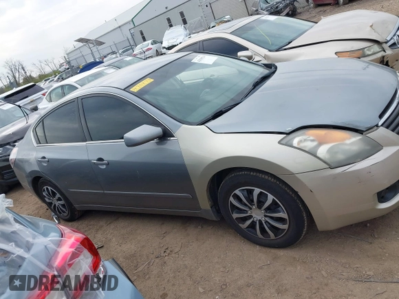 2009 Nissan Altima SL with VIN 1N4AL21E59N470273, listed as a IAAI auction lot 42030524 with 184,286 mi miles and . Bid and sale history available at DreamBid. Image 14.