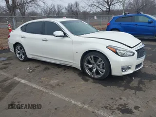 2019 Infiniti Q70 Luxe with VIN JN1BY1PP2KM685045, listed as a IAAI auction lot 41477367 with 54,094 mi miles and . Bid and sale history available at DreamBid. Image 1.