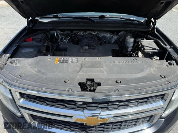 2017 Chevrolet Suburban LT with VIN 1GNSKHKC6HR17735, listed as a Copart auction lot 55303635 with 257,376 mi miles and Clean Title. Bid and sale history available at carsss.com. Image 7.