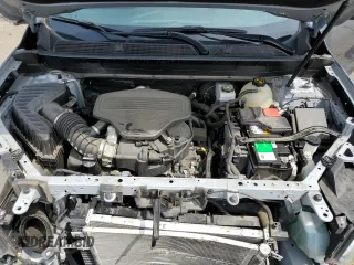 2020 GMC Acadia SLE z VIN 1GKKNRLS0LZ165157, wystawiony jako Copart lot #56304885 z przebiegiem 39 233 mil mil oraz Szkody całkowita. Historia ofert i sprzedaży dostępna na DreamBid. Obrazek 12.