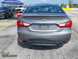 2014 Hyundai Sonata SE with VIN 5NPEC4AC5EH864033, listed as a IAAI auction lot 41925243 with 109,621 mi miles. Bid and sale history available at carsss.com. Image 16.