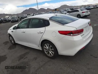 2017 Kia Optima LX z VIN 5XXGT4L37HG166870, wystawiony jako Copart lot #51380755 z przebiegiem 95 065 mil mil oraz Szkoda całkowita • Salvage title. Historia ofert i sprzedaży dostępna na DreamBid. Obrazek 2.