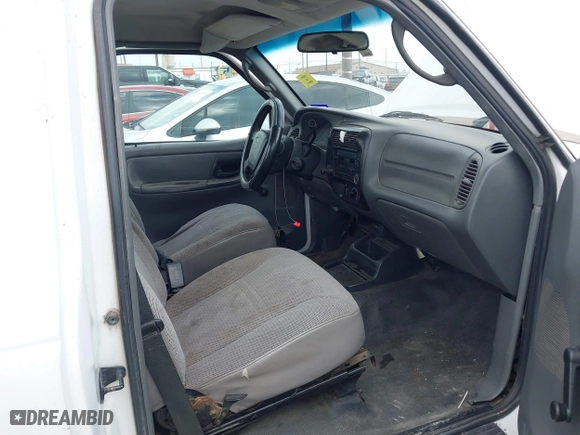 2007 Ford Ranger XL with VIN 1FTYR10U27PA06692, listed as a IAAI auction lot 41514214 with 209,801 mi miles. Bid and sale history available at carsss.com. Image 5.