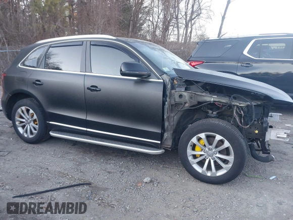 2014 Audi Q5 Premium Plus z VIN WA1LFAFP0EA014739, wystawiony jako IAAI lot #40776842 z przebiegiem 178 365 mil mil oraz . Historia ofert i sprzedaży dostępna na DreamBid. Obrazek 14.