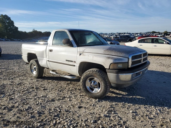 2001 Dodge Ram 1500 with VIN 1B7HF16Y91S786021, listed as a Copart auction lot 77016644 with 154,083 mi miles and Salvage Title. Bid and sale history available at carsss.com. Image 4.