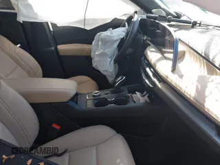 2024 Cadillac XT4 AWD Premium Luxury with VIN 1GYFZDR41RF206526, listed as a IAAI auction lot 41663532 with 5,070 mi miles and . Bid and sale history available at carsss.com. Image 5.
