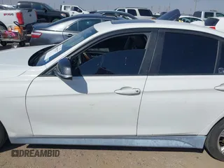 2014 BMW 3 Series 328i xDrive с VIN WBA3B5G55ENS07237, выставлен на аукционе IAAI как лот 41885237 с пробегом 100 288 миль миль и . История ставок и продаж доступна на DreamBid. Изображение 13.