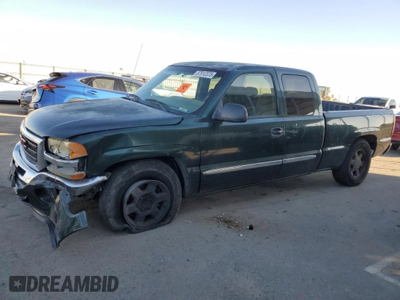 2006 GMC New Sierra 1500 SL with VIN 1GTEC19V86Z221982, listed as a Copart auction lot 87912375 with 0 mi miles and Salvage Title. Bid and sale history available at carsss.com. Image 1.
