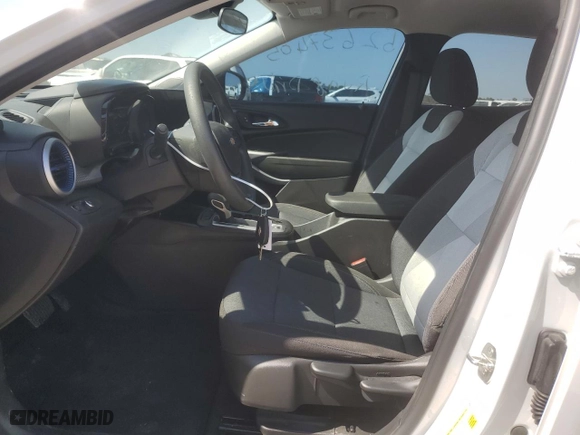 2024 Chevrolet Trax LS with VIN KL77LFE26RC031832, listed as a Copart auction lot 52637405 with 19,071 mi miles and Salvage Title. Bid and sale history available at carsss.com. Image 7.
