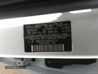 2024 Hyundai Elantra Limited z VIN KMHLN4DJ4RU093132, wystawiony jako IAAI lot #41960097 z przebiegiem 8 445 mil mil oraz . Historia ofert i sprzedaży dostępna na DreamBid. Obrazek 9.