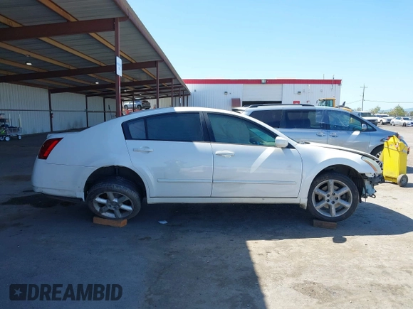 2005 Nissan Maxima SE z VIN 1N4BA41E45C827695, wystawiony jako IAAI lot #41988203 z przebiegiem 94 945 mil mil oraz . Historia ofert i sprzedaży dostępna na DreamBid. Obrazek 14.