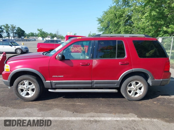 2005 Ford Explorer XLT z VIN 1FMZU73E454A63576, wystawiony jako IAAI lot #42532397 z przebiegiem 99 903 mil mil oraz . Historia ofert i sprzedaży dostępna na DreamBid. Obrazek 6.