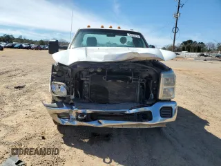 2013 Ford F-350 z VIN 1FDRF3E6XDEA42507, wystawiony jako Copart lot #47822115 z przebiegiem 319 942 mil mil oraz Szkoda całkowita • Salvage title. Historia ofert i sprzedaży dostępna na DreamBid. Obrazek 5.