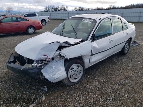 1998 Ford Escort LX z VIN 1FAFP10P1WW160215, wystawiony jako Copart lot #86325684 z przebiegiem 155 577 mil mil oraz Szkody całkowita. Historia ofert i sprzedaży dostępna na DreamBid. Obrazek 1.