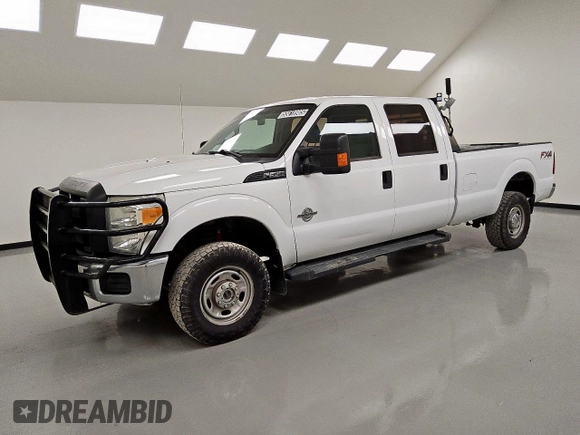 2013 Ford F-350 Platinum z VIN 1FT7W3BT2DEB76384, wystawiony jako Copart lot #55618985 z przebiegiem 166 851 mil mil oraz Tytuł czysty. Historia ofert i sprzedaży dostępna na DreamBid. Obrazek 1.