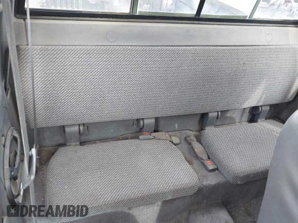 1994 Toyota Pickup с VIN 4TARN93P8RZ286013, выставлен на аукционе IAAI как лот 41982341 с пробегом 262 878 миль миль и . История ставок и продаж доступна на DreamBid. Изображение 8.