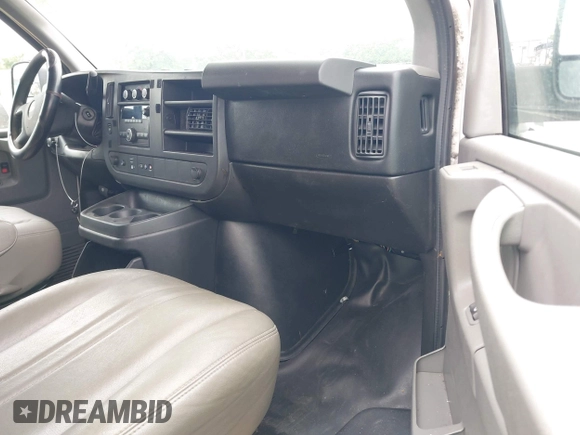 2014 Chevrolet Express Cargo Van with VIN 1GCWGFFA2E1111014, listed as a IAAI auction lot 42190194 with 97,172 mi miles. Bid and sale history available at carsss.com. Image 5.