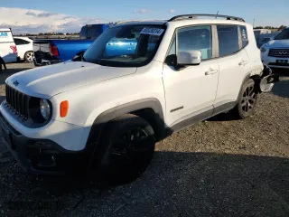 2017 Jeep Renegade Altitude with VIN ZACCJABH7HPG46080, listed as a Copart auction lot 80528314 with 91,123 mi miles and Salvage Title. Bid and sale history available at carsss.com. Image 1.