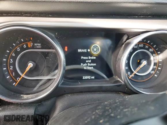 2021 Jeep Wrangler Unlimited Sport Altitude with VIN 1C4HJXDGXMW546873, listed as a Copart auction lot 44045685 with 33,592 mi miles and Salvage Title. Bid and sale history available at carsss.com. Image 9.