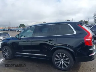 2024 Volvo XC90 Plus Bright Theme with VIN YV4062PE2R1218604, listed as a IAAI auction lot 41535490 with 698 mi miles. Bid and sale history available at carsss.com. Image 15.