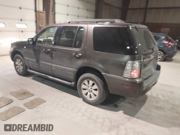 2006 Mercury Mountaineer Luxury with VIN 4M2EU47EX6UJ05577, listed as a IAAI auction lot 41315648 with 158,964 mi miles. Bid and sale history available at carsss.com. Image 3.