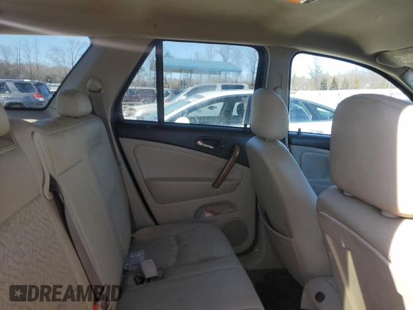 2007 Saturn VUE V6 with VIN 5GZCZ63457S847839, listed as a Copart auction lot 88634205 with 223,024 mi miles and Salvage Title. Bid and sale history available at carsss.com. Image 10.